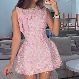 Chic Pink Floral Lace Mini Dress